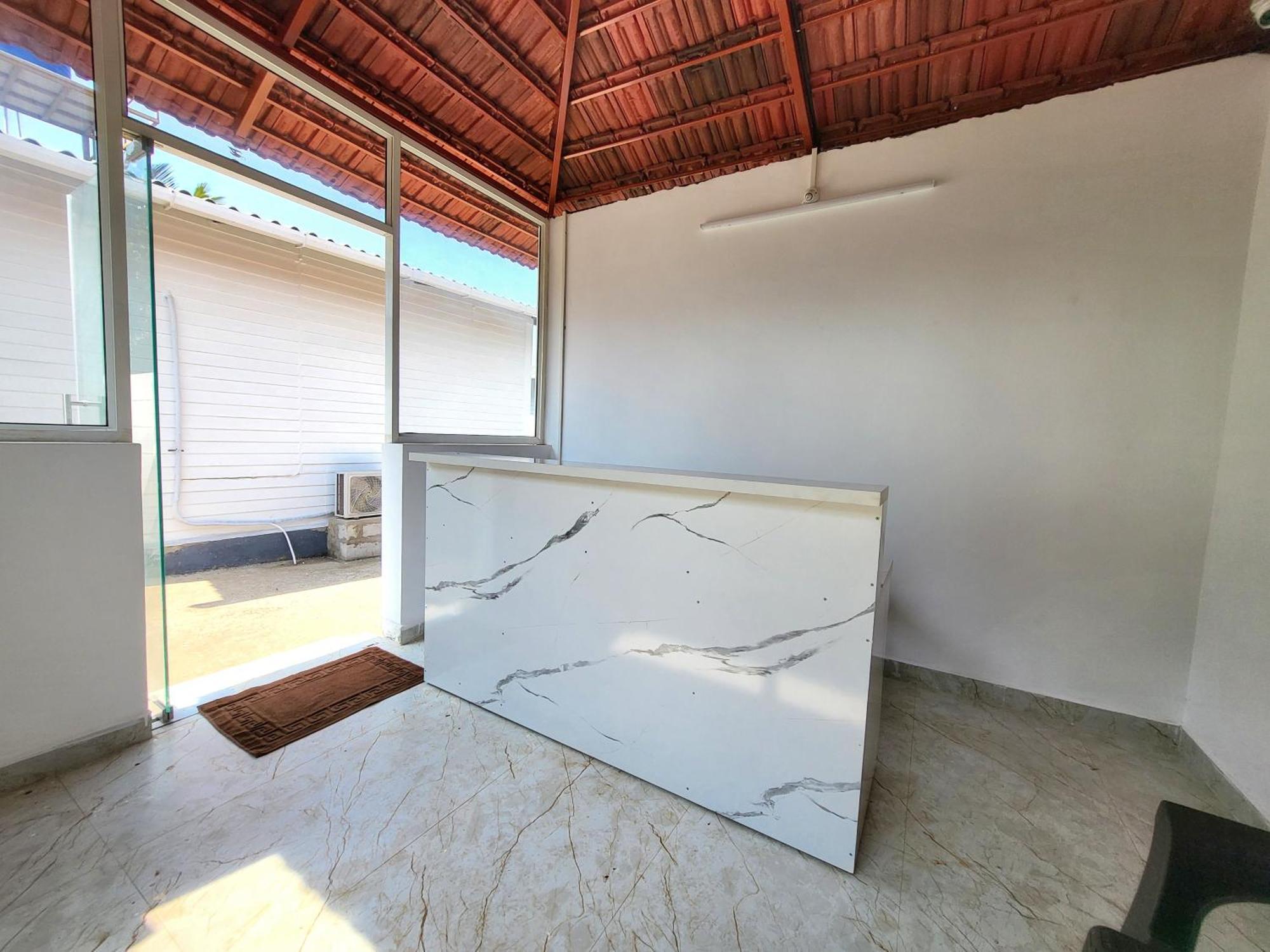 Rashiva Resort 阿姆波尔 外观 照片