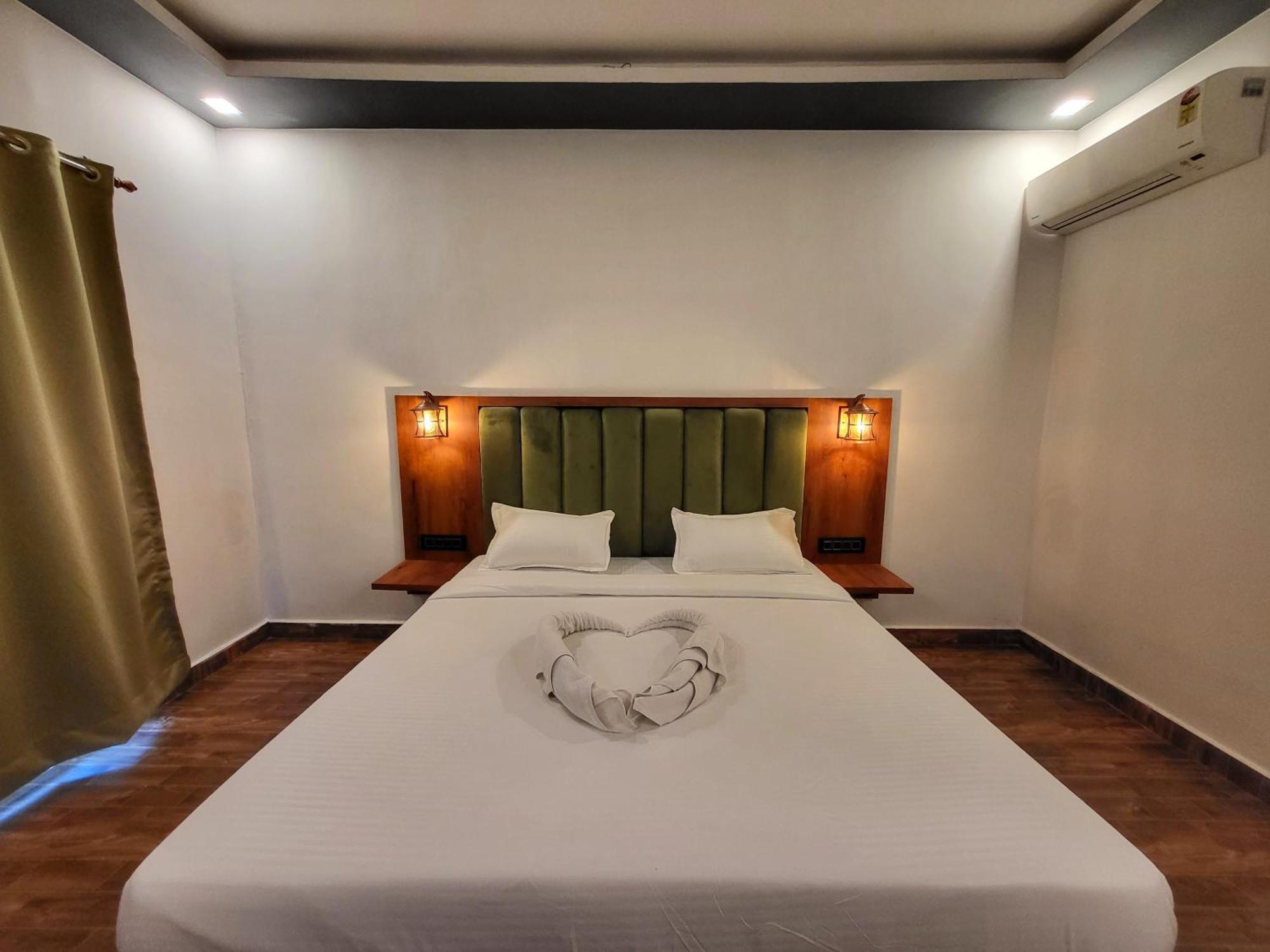 Rashiva Resort 阿姆波尔 外观 照片